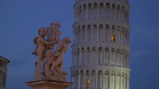 Fontana Dei Putti和比萨斜塔 — 图库视频影像