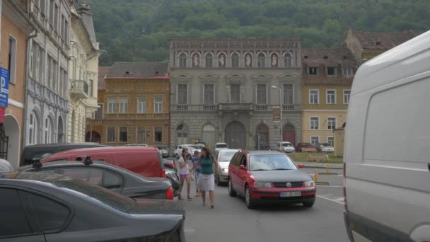 Carros Rua Apollonia Hirscher — Vídeo de Stock