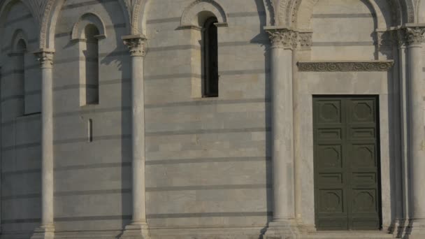 比萨圣约翰浸信会的入口 — 图库视频影像