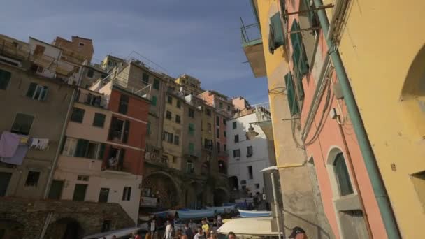 Барвисті Будинки Ріомаджоре Cinque Terre — стокове відео