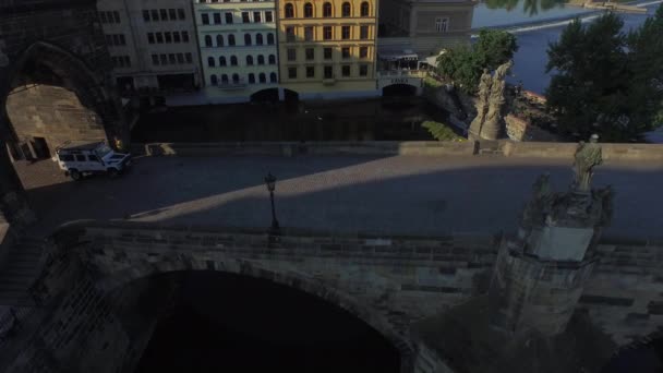 Letecký Pohled Mostní Věž Karlův Most — Stock video