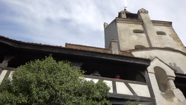 Torre Observación Vista Desde Patio Del Castillo Bran — Vídeo de stock