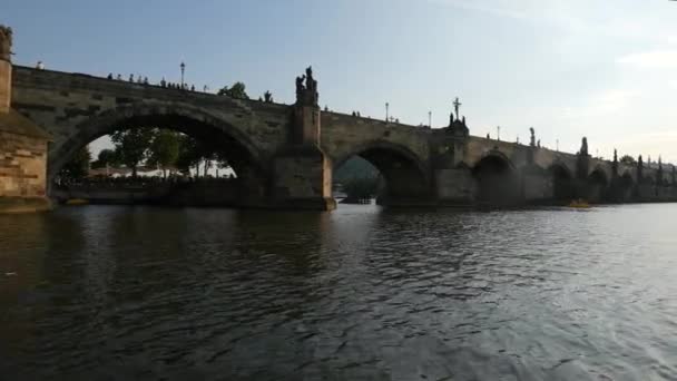 Famous Charles Bridge — Video Stock