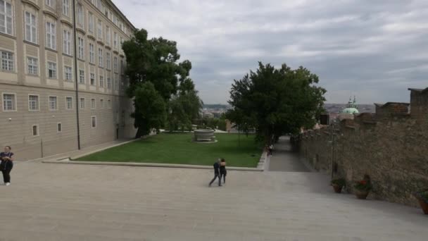 Visitar Complejo Del Castillo Praga — Vídeo de stock