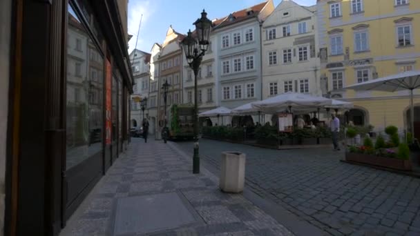 布拉格的小广场 — 图库视频影像