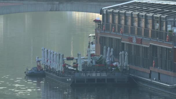 Vista Restaurante Flotante — Vídeo de stock