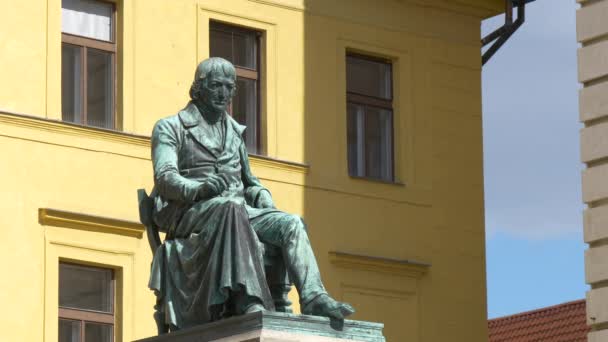 Josef Jungman Statue Prag Tschechische Republik — Stockvideo