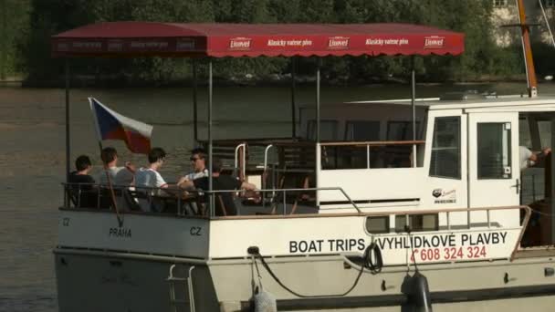 Tur Perahu Wisata Dengan Wisatawan — Stok Video