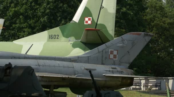 Timones Estabilizadores Aviones Museo Del Ejército Polaco — Vídeos de Stock