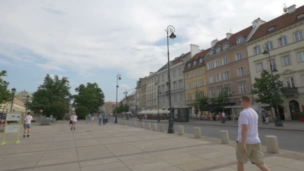 Rue Krakowskie Przedmiescie Varsovie — Video