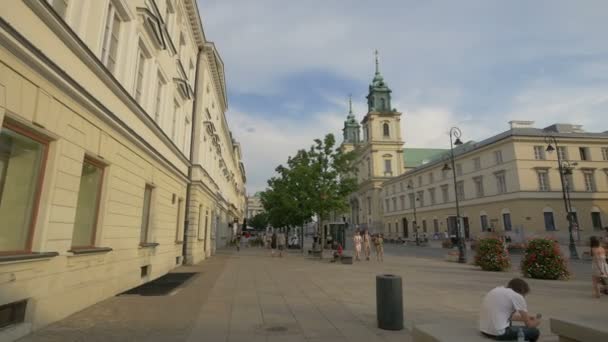 Buildings Krakowskie Przedmiescie Street — Stock video