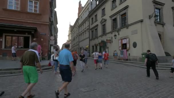 Die Swietojanska Straße Neben Dem Burggasthof — Stockvideo