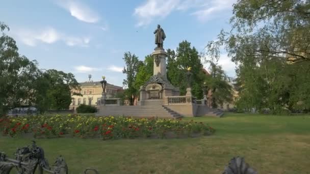 Adam Mickiewicz Monument — Video