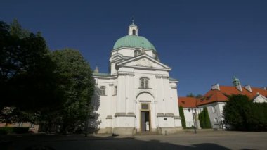 Varşova 'daki St. Kazimierz Kilisesi