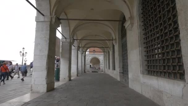 Εξωτερικός Διάδρομος Του Palazzo Delle Prigioni — Αρχείο Βίντεο