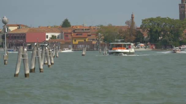 Lagoa Veneziana Com Barcos — Vídeo de Stock