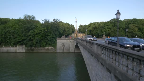 Pont Prinzregentenstrasse Avec Voitures — Video