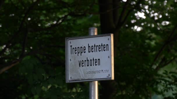 Treppe Betreten Verboten のサイン — ストック動画