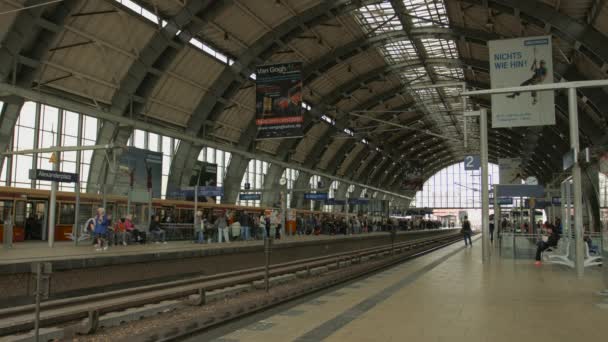 Dworzec Alexanderplatz Berlinie — Wideo stockowe
