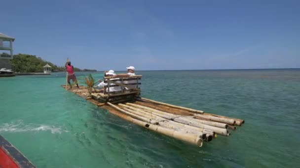 Radeau Bambou Dans Mer Des Caraïbes — Video