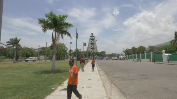 Tweehonderdjarig Monument Port Prince — Stockvideo