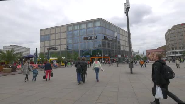 Saturn Store Alexanderplatz Berlin — Stock Video