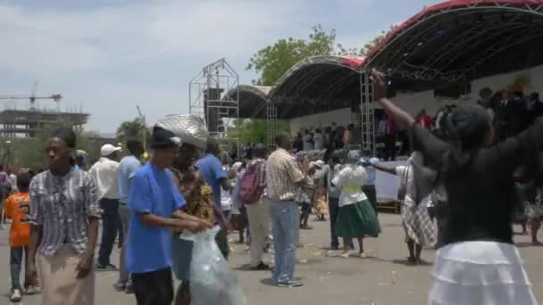 Mensen Dansen Port Prince — Stockvideo