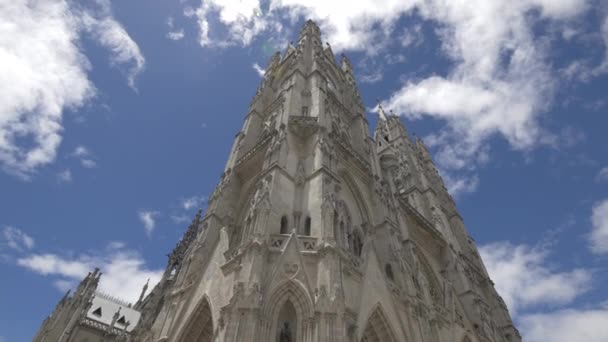 Die Basilika Des Nationalgelübdes Quito — Stockvideo