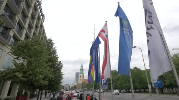 Vlaggen Wapperen Berlijn — Stockvideo