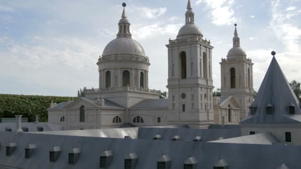 Tornen Och Kupolen Miniatyrkyrka — Stockvideo