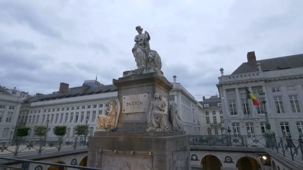 Las Estatuas Monumento Una Plaza — Vídeos de Stock