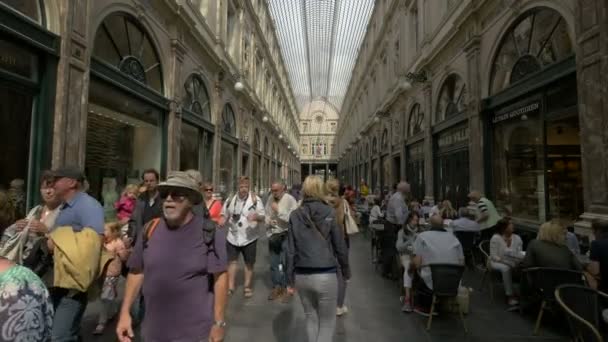 Personas Dentro Centro Comercial — Vídeos de Stock