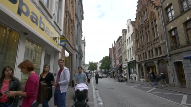 Bruges Vlamingstraat Kalabalık — Stok video