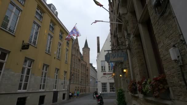 Walking Hoogstraat Street Bruges — Stock video