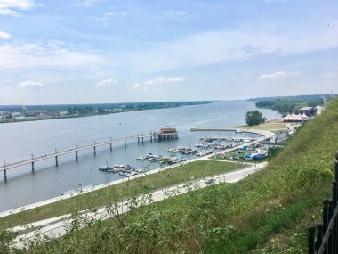 Limanı olan mavi kıyılar