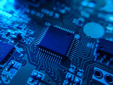 Bir konsol oyununun joystick içerisindeki bileşenleri