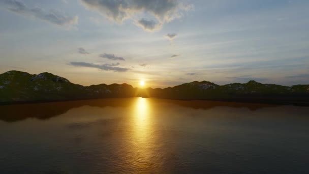 Gün Batımına Küçük Dağlara Karşı Durgun Gölün Üzerinde Uçan Kuş — Stok video