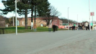 Kiel Kanalı kalabalığa