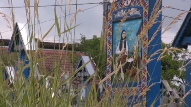 Merry Cemetery in Sapanta — Stock Video