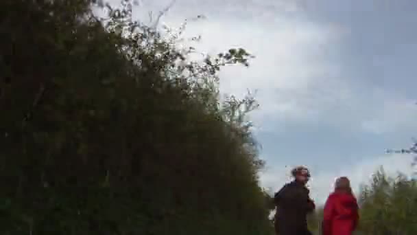 Monter à vélo le long du littoral — Video