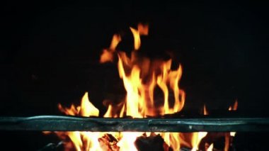 Barbekü yangın yakın çekim