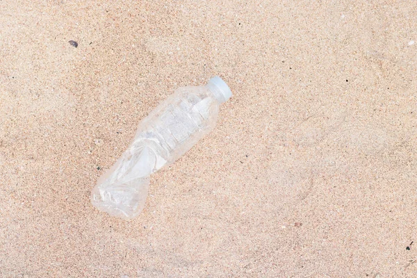Plastic Bottles Garbage Sand — Stock Photo, Image
