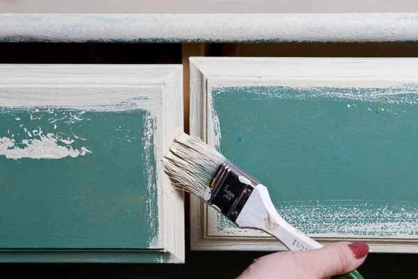 painting furniture