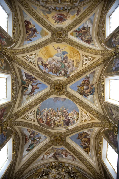 Soffitto barocco dipinto — Foto Stock