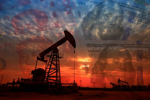 Petrol pompası, dolar ve arka plan olarak Yuan, wor