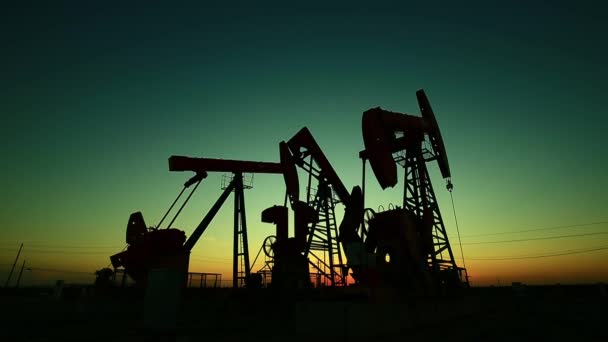 Die Ölpumpe Industrielle Ausrüstung — Stockvideo