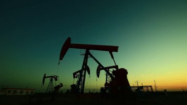 Petrol pompası, endüstriyel ekipmanlar