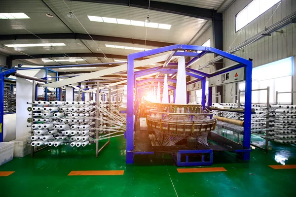 Paketleme Ekipmanları Endüstriyel Fabrika Otomasyon Üretimi — Stok fotoğraf