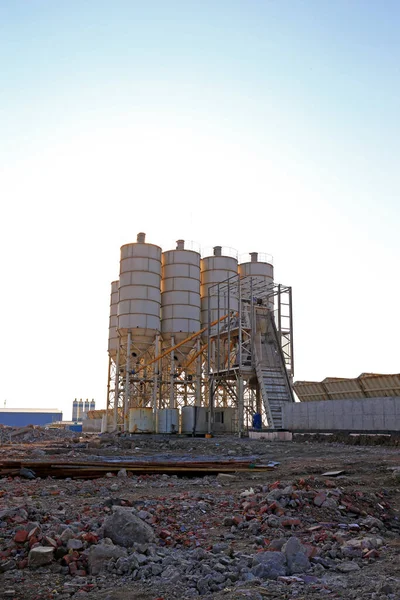 Silos Mieszania Betonu Obiekty Budowlane — Zdjęcie stockowe