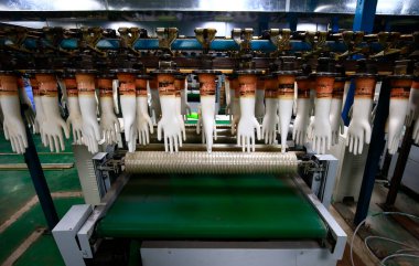 Eldiven fabrikası üretim atölyesi ve mekanik ekipman